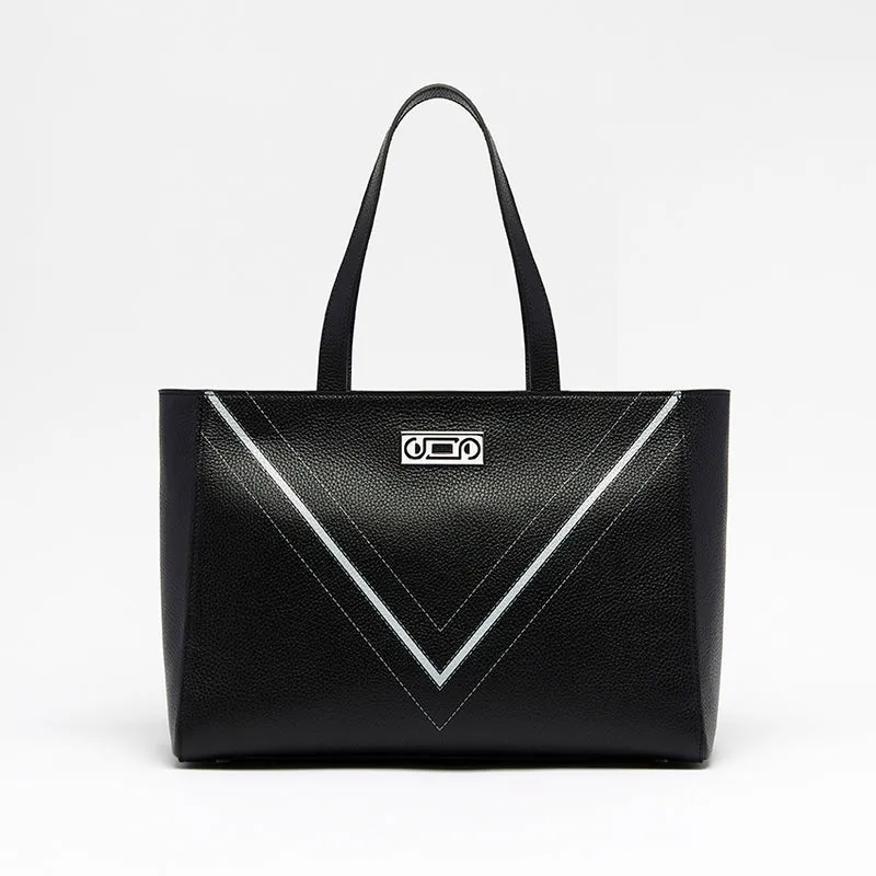 La Shopping Monocroma Maja