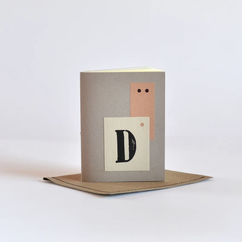 Alphabet D piccolo