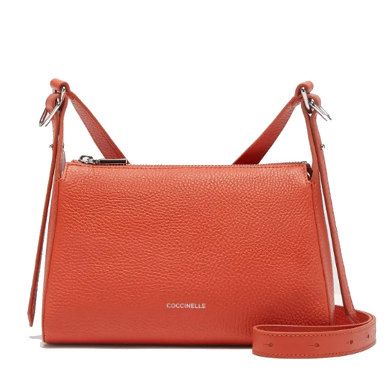 Borsa Donna a Tracolla COCCINELLE in Pelle linea Bishop colore Grenadine Red